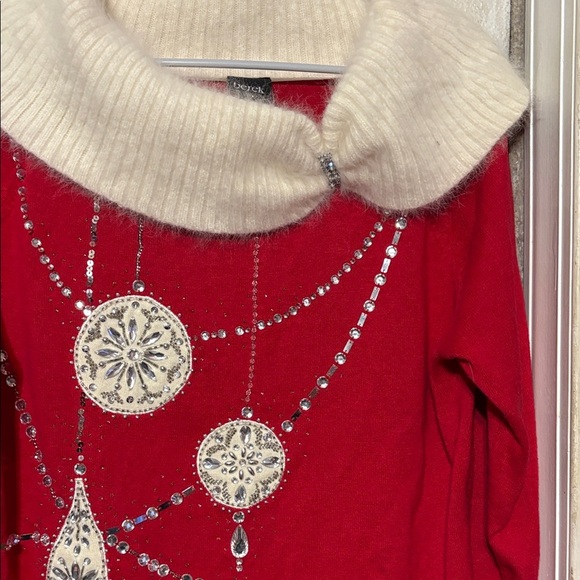 Berek Red Off-the-Shoulder Sweater with White Accents - Picture 2 of 8